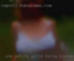 Une petite girls horny blonde amusante.